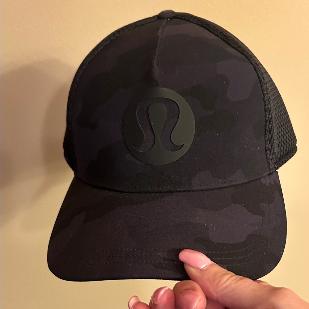 lululemon athletica Dark Camo Hat